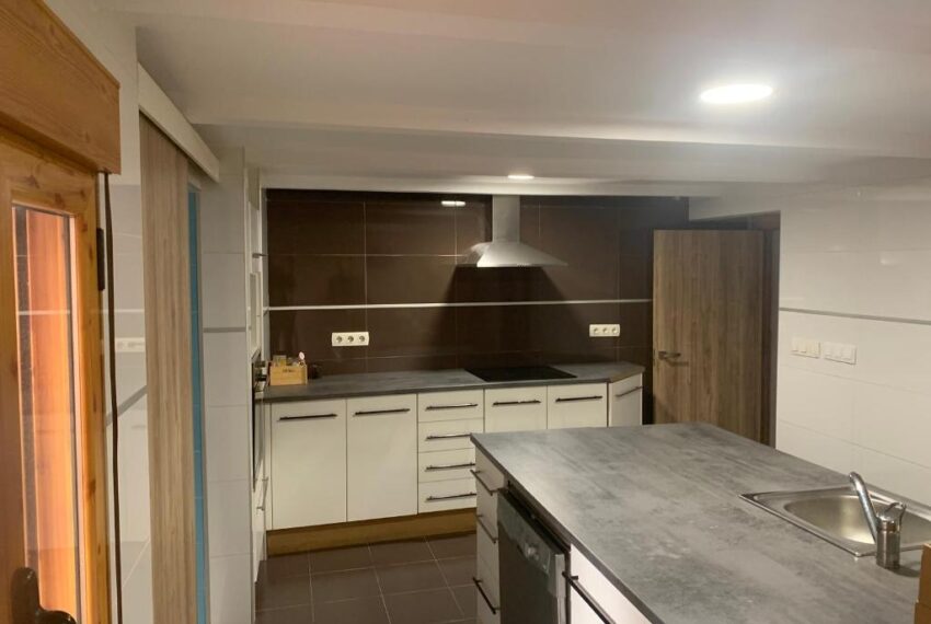 35b9ff19-f134-4a19-855c-26a57e896d04