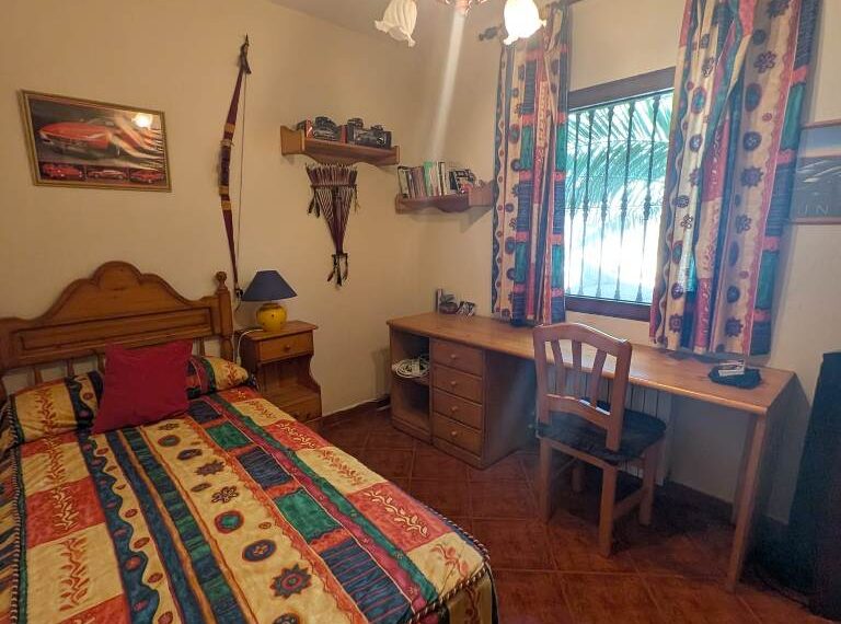 e80a86db-003a-40bf-86c1-532240431c0e