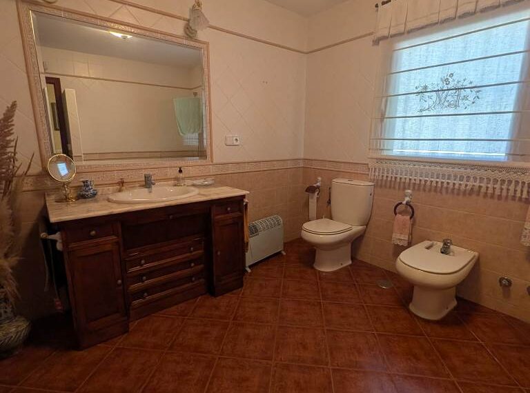 edd9a0d7-9f93-4ba3-b99b-28ff18d6f927