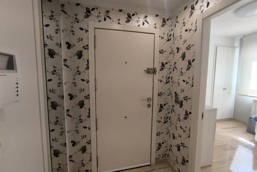 8c2cd677-e7f2-4e6b-9346-770f86caf607